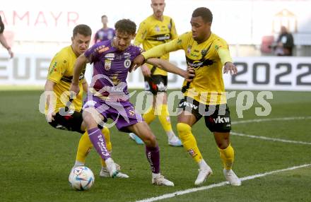 Fussball Bundesliga. SK Austria Klagenfurt gegen Cashpoint SCR Altach. Vesel Demaku  (Klagenfurt), Amir Abdijanovic, Nosa Iyobosa Edokpolor (Altach). Klagenfurt, am 5.3.2023.
Foto: Kuess
---
pressefotos, pressefotografie, kuess, qs, qspictures, sport, bild, bilder, bilddatenbank