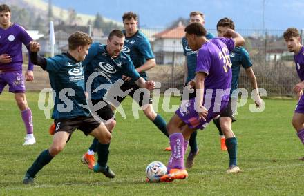 Fussball. Kaerntner Liga. Kraig gegen Austria Klagenfurt Amateure. Paul Felsberger   (Kraig),   Emilian Metu (Klagenfurt). Treibach, 25.3.2023
Foto: Kuess


---
pressefotos, pressefotografie, kuess, qs, qspictures, sport, bild, bilder, bilddatenbank