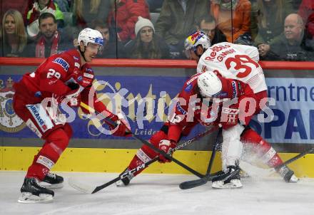 EBEL. Eishockey Bundesliga. EC KAC gegen Salzburg.   Mike Zalewski, David Maier,  (KAC),    Chay Genoway  (Salzburg). Klagenfurt, am 26.3.2023.
Foto: Kuess
www.qspictures.net
---
pressefotos, pressefotografie, kuess, qs, qspictures, sport, bild, bilder, bilddatenbank