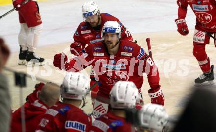 EBEL. Eishockey Bundesliga. EC KAC gegen Salzburg.   Torjubel Nicholas Eric Petersen, Rihards Bukarts,   (KAC).  Klagenfurt, am 26.3.2023.
Foto: Kuess
www.qspictures.net
---
pressefotos, pressefotografie, kuess, qs, qspictures, sport, bild, bilder, bilddatenbank