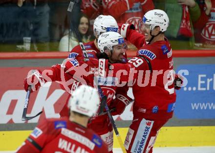 EBEL. Eishockey Bundesliga. EC KAC gegen Salzburg.   Torjubel Samuel Witting, Kele Steffler, Mike Zalewski, Thomas Vallant  (KAC).  Klagenfurt, am 31.3.2023.
Foto: Kuess
www.qspictures.net
---
pressefotos, pressefotografie, kuess, qs, qspictures, sport, bild, bilder, bilddatenbank