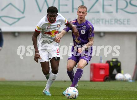 Fussball Bundesliga. SK Austria Klagenfurt gegen Salzburg. Floria Jaritz,  (Klagenfurt),     Lucas Gourna-Douath (Salzburg).  Klagenfurt, am 2.4.2023.
Foto: Kuess
---
pressefotos, pressefotografie, kuess, qs, qspictures, sport, bild, bilder, bilddatenbank