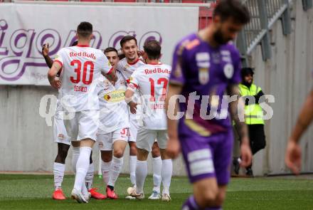 Fussball Bundesliga. SK Austria Klagenfurt gegen Salzburg. Torjubel Sekou Koita, Oscar Gloukh, Amar Dedic, Andreas Ulmer, Benjamin Sesko  (Salzburg).  Klagenfurt, am 2.4.2023.
Foto: Kuess
---
pressefotos, pressefotografie, kuess, qs, qspictures, sport, bild, bilder, bilddatenbank