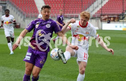 Fussball Bundesliga. SK Austria Klagenfurt gegen Salzburg.  Christopher Wernitznig,  (Klagenfurt),   Nicolas Seiwald (Salzburg).  Klagenfurt, am 2.4.2023.
Foto: Kuess
---
pressefotos, pressefotografie, kuess, qs, qspictures, sport, bild, bilder, bilddatenbank