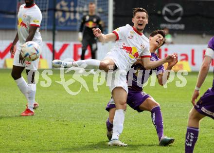 Fussball Bundesliga. SK Austria Klagenfurt gegen Salzburg.  Sebastian Guerra Soto,  (Klagenfurt), Amar Dedic   (Salzburg).  Klagenfurt, am 2.4.2023.
Foto: Kuess
---
pressefotos, pressefotografie, kuess, qs, qspictures, sport, bild, bilder, bilddatenbank