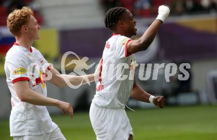 Fussball Bundesliga. SK Austria Klagenfurt gegen Salzburg.  Torjubel Adamu Chukwubuike Junior, Nicolas Seiwald  (Salzburg).  Klagenfurt, am 2.4.2023.
Foto: Kuess
---
pressefotos, pressefotografie, kuess, qs, qspictures, sport, bild, bilder, bilddatenbank