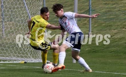 Fussball. Unterliga Ost. St. Veit  gegen Bad St. Leonhard.   Lukas Bernhard Unterweger (St. Veit),  Marcel Rene Pfennich  (Bad St. Leonhard). St. Veit, 1.4.2023.
Foto: Kuess


---
pressefotos, pressefotografie, kuess, qs, qspictures, sport, bild, bilder, bilddatenbank