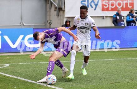 Fussball Bundesliga. SK Austria Klagenfurt gegen Sturm Graz. Andrew Irving,   (Klagenfurt),    Emmanuel Esseh Emegha (Graz).  Klagenfurt, am 16.4.2023.
Foto: Kuess
---
pressefotos, pressefotografie, kuess, qs, qspictures, sport, bild, bilder, bilddatenbank