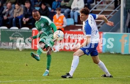 Fussball. Regionalliga. Treibach gegen DSV Leoben.  Philipp Hoeberl  (Treibach),  Michael John Lema  (Leoben). Treibach, 21.4.2023.
Foto: Kuess


---
pressefotos, pressefotografie, kuess, qs, qspictures, sport, bild, bilder, bilddatenbank