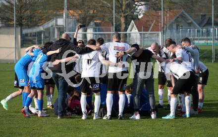 Fussball. Kaerntner Liga. Bleiburg gegen ATSV Wolfsberg.   Jubel  (Bleiburg). Bleiburg 22.4.2023.
Foto: Kuess


---
pressefotos, pressefotografie, kuess, qs, qspictures, sport, bild, bilder, bilddatenbank