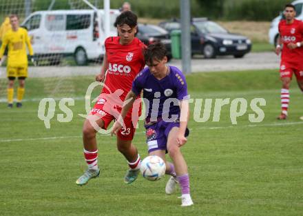 Fussball Kaerntner Liga. SK Austria KLagenfurt Amateure gegen ATSV Wolfsberg. Matthias Dollinger  (Austria Klagenfurt),  Denin Begic (Wolfsberg). Brueckl, am 9.6.2023.
Foto: Kuess



---
pressefotos, pressefotografie, kuess, qs, qspictures, sport, bild, bilder, bilddatenbank