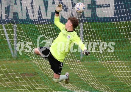 Fussball Kaerntner Liga. SK Austria KLagenfurt Amateure gegen ATSV Wolfsberg.  David Puntigam (Austria Klagenfurt). Brueckl, am 9.6.2023.
Foto: Kuess



---
pressefotos, pressefotografie, kuess, qs, qspictures, sport, bild, bilder, bilddatenbank