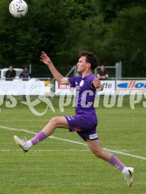 Fussball Kaerntner Liga. SK Austria KLagenfurt Amateure gegen ATSV Wolfsberg. Matthias Dollinger  (Austria Klagenfurt),. Brueckl, am 9.6.2023.
Foto: Kuess



---
pressefotos, pressefotografie, kuess, qs, qspictures, sport, bild, bilder, bilddatenbank