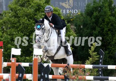 Reiten. Oesterreichische Staatsmeisterschaft. Englbrecht Roland auf Mevisto s Corwinni. St. Margarethen im Lavanttal. Reiterhof Stueckler, am 24.6.2023.
Foto: Kuess
---
pressefotos, pressefotografie, kuess, qs, qspictures, sport, bild, bilder, bilddatenbank