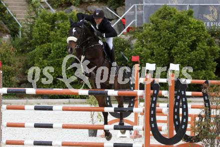 Reiten. Oesterreichische Staatsmeisterschaft. Jannik Domaingo auf Gershwin S.. St. Margarethen im Lavanttal. Reiterhof Stueckler, am 24.6.2023.
Foto: Kuess
---
pressefotos, pressefotografie, kuess, qs, qspictures, sport, bild, bilder, bilddatenbank