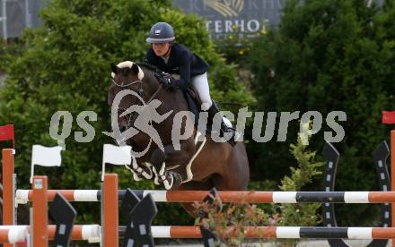 Reiten. Oesterreichische Staatsmeisterschaft.   Calabroa Valentina Ylenia auf Lordarco CC. Margarethen im Lavanttal. Reiterhof Stueckler, am 24.6.2023.
Foto: Kuess



---
pressefotos, pressefotografie, kuess, qs, qspictures, sport, bild, bilder, bilddatenbank