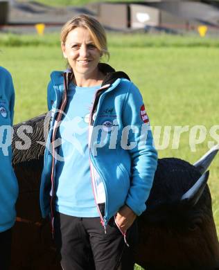 3D Bogenschiessen. Mirjam Ressmann. Bad Klein kirchheim, am 9.6.2023.
Foto: Kuess



---
pressefotos, pressefotografie, kuess, qs, qspictures, sport, bild, bilder, bilddatenbank