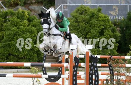 Reiten. Oesterreichische Staatsmeisterschaft. Dieter Koefler auf Upgrade.. St. Margarethen im Lavanttal. Reiterhof Stueckler, am 24.6.2023.
Foto: Kuess
---
pressefotos, pressefotografie, kuess, qs, qspictures, sport, bild, bilder, bilddatenbank