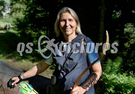 3D Bogenschiessen. Alexandra Strutz. Bad Klein kirchheim, am 9.6.2023.
Foto: Kuess



---
pressefotos, pressefotografie, kuess, qs, qspictures, sport, bild, bilder, bilddatenbank