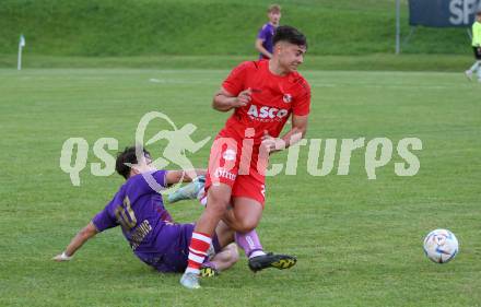 Fussball Kaerntner Liga. SK Austria KLagenfurt Amateure gegen ATSV Wolfsberg. Bego Kujrakovic (Austria Klagenfurt),  Denin Begic  (Wolfsberg). Brueckl, am 9.6.2023.
Foto: Kuess



---
pressefotos, pressefotografie, kuess, qs, qspictures, sport, bild, bilder, bilddatenbank