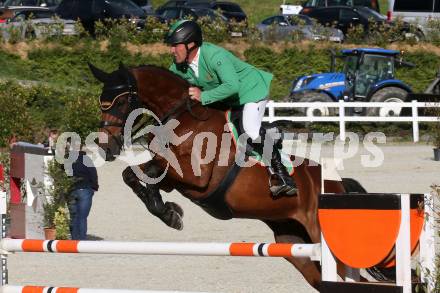 Reiten. Oesterreichische Staatsmeisterschaft. Gerfried Puck auf Equitron Ornaat V. St. Margarethen im Lavanttal. Reiterhof Stueckler, am 24.6.2023.
Foto: Kuess
---
pressefotos, pressefotografie, kuess, qs, qspictures, sport, bild, bilder, bilddatenbank