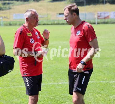 Fussball Bundesliga. Training SK Austria Klagenfurt.  Trainer Peter Pacult, Co-Trainer Martin Lassnig,  . Viktring, am 26.4.2023.
Foto: Kuess



---
pressefotos, pressefotografie, kuess, qs, qspictures, sport, bild, bilder, bilddatenbank