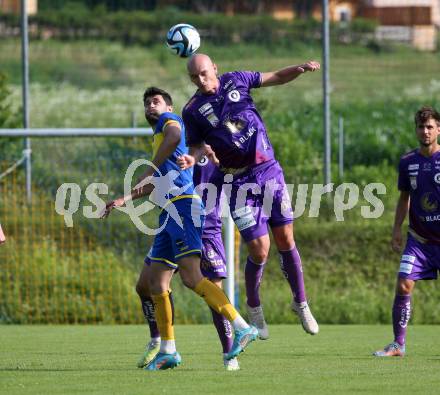 Fussball Bundesliga Testspiel. DSG/Atus  gegen SK Austria Klagenfurt.  Stephan Buergler,  (Ferlach),  Nicolas Wimmer  (Austria KLagenfurt). Ferlach, am 30.6.2023.
Foto: Kuess



---
pressefotos, pressefotografie, kuess, qs, qspictures, sport, bild, bilder, bilddatenbank