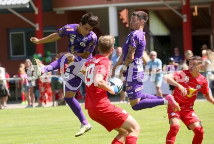 Fussball Bundesliga. Testspiel. Sk Austria KLagenfurt gegen Liefering. Sebastian Guerra Soto, Sinan Karweina,  (Austria),  Marcel Moswitzer  (Liefering). Gmuend, am 7.7. 2023.
Foto: Kuess



---
pressefotos, pressefotografie, kuess, qs, qspictures, sport, bild, bilder, bilddatenbank