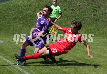 Fussball Bundesliga. Testspiel. Sk Austria KLagenfurt gegen Liefering. Simon Straudi,  (Austria),  John Mellberg  (Liefering). Gmuend, am 7.7. 2023.
Foto: Kuess



---
pressefotos, pressefotografie, kuess, qs, qspictures, sport, bild, bilder, bilddatenbank