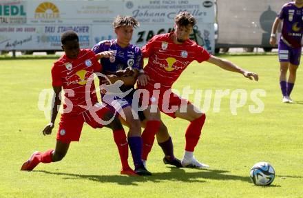 Fussball Bundesliga. Testspiel. Sk Austria KLagenfurt gegen Liefering.  Bego Kujrakovic,  (Austria), Sidiki Camara, Moritz Neumann   (Liefering). Gmuend, am 7.7. 2023.
Foto: Kuess



---
pressefotos, pressefotografie, kuess, qs, qspictures, sport, bild, bilder, bilddatenbank