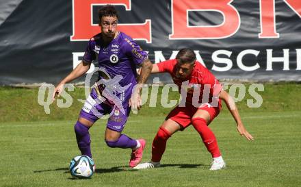 Fussball Bundesliga. Testspiel. Sk Austria KLagenfurt gegen Liefering. Sinan Karweina,  (Austria),  mark Gevorgyan  (Liefering). Gmuend, am 7.7. 2023.
Foto: Kuess



---
pressefotos, pressefotografie, kuess, qs, qspictures, sport, bild, bilder, bilddatenbank