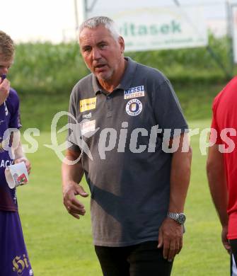 Fussball Testspiel. SK Austria Klagenfurt gegen Leoben.  Trainer Peter Pacult (Klagenfurt). Glanegg, am 11.7.2023.
Foto: Kuess



---
pressefotos, pressefotografie, kuess, qs, qspictures, sport, bild, bilder, bilddatenbank