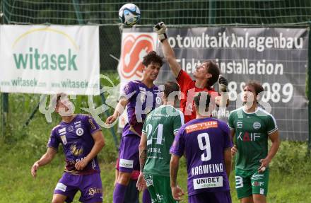 Fussball Testspiel. SK Austria Klagenfurt gegen Leoben. Sebastian Guerra Soto, (Klagenfurt),  Zan Pelko  (Leoben). Glanegg, am 11.7.2023.
Foto: Kuess



---
pressefotos, pressefotografie, kuess, qs, qspictures, sport, bild, bilder, bilddatenbank