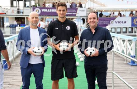 Fussball Bundesliga. Kick off, SK Austria KLagenfurt. Guenther Gorenzel, Thorsten Mahrer  . KLagenfurt, am 18.7.2023.
Foto: Kuess



---
pressefotos, pressefotografie, kuess, qs, qspictures, sport, bild, bilder, bilddatenbank