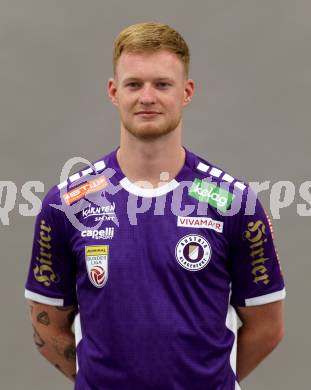 Fussball Bundesliga. SK Austria Klagenfurt. Mannschaftsfototermin. Portrait.    Jonas Arweiler.  Klagenfurt, am 10.7.2023.
Foto: Kuess






---
pressefotos, pressefotografie, kuess, qs, qspictures, sport, bild, bilder, bilddatenbank