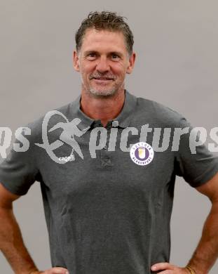 Fussball Bundesliga. SK Austria Klagenfurt. Mannschaftsfototermin. Portrait.   Bernhard Sussitz, Athletik Trainer .  Klagenfurt, am 10.7.2023.
Foto: Kuess






---
pressefotos, pressefotografie, kuess, qs, qspictures, sport, bild, bilder, bilddatenbank