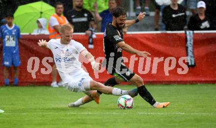 Fussball OEFB Cup. SAK gegen Sturm Graz.  Toni Dullnig,  (SAK),  Otari Kiteishvili  (Sturm Graz). KLagenfurt, am 22.7.2023.
Foto: Kuess






---
pressefotos, pressefotografie, kuess, qs, qspictures, sport, bild, bilder, bilddatenbank