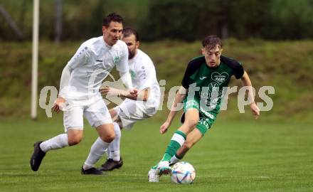 Fussball Kaerntner Liga. Lendorf gegen Landskron.  Michael Morgenstern (Lendorf),  Lukas Anton Kofler  (Landskron). Lendorf, am 4.8.2023.
Foto: Kuess



---
pressefotos, pressefotografie, kuess, qs, qspictures, sport, bild, bilder, bilddatenbank