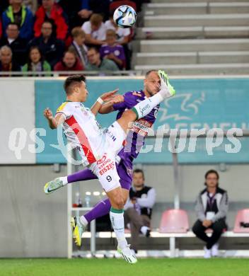 Fussball Bundesliga. SK Austria Klagenfurt gegen WAC.  Rico Benatelli,   (Klagenfurt),    Bernhard Zimmermann (WAC).  Klagenfurt, am 9.8.2023.
Foto: Kuess
---
pressefotos, pressefotografie, kuess, qs, qspictures, sport, bild, bilder, bilddatenbank