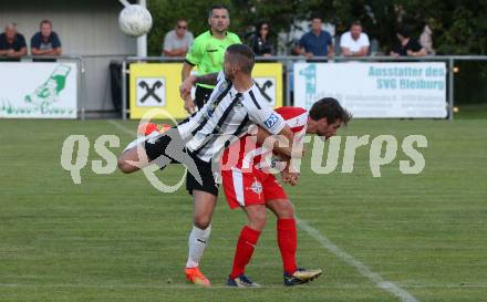 Fussball Kaerntner Liga. Bleiburg gegen KAC.  Grega Klaric  (Bleiburg),   Jakob Orgonyi  (KAC). Bleiburg, am 12.8.2023.
Foto: Kuess
---
pressefotos, pressefotografie, kuess, qs, qspictures, sport, bild, bilder, bilddatenbank