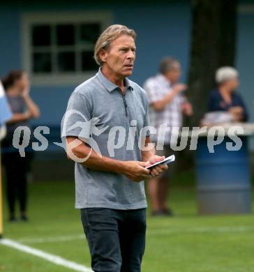 Fussball Kaerntner Liga. Treibach gegen Voelkermarkt. Trainer Franz Polanz   (Voelkermarkt). Treibach, am 18.8.2023.
Foto: Kuess
---
pressefotos, pressefotografie, kuess, qs, qspictures, sport, bild, bilder, bilddatenbank