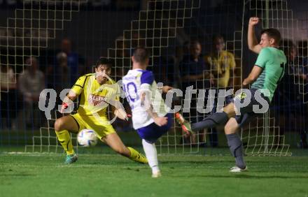 Fussball Kaerntner Liga. Treibach gegen Voelkermarkt.  Florian Alexander Zitterer   (Voelkermarkt). Treibach, am 18.8.2023.
Foto: Kuess
---
pressefotos, pressefotografie, kuess, qs, qspictures, sport, bild, bilder, bilddatenbank