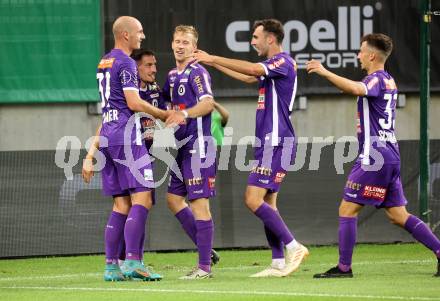 Fussball Bundesliga. SK Austria Klagenfurt gegen Cashpoint SCR Altach.  Torjubel Sinan Karweina, Nicolas Wimmer, Christopher Cvetko, Andrew Irving, Till Schumacher  (Klagenfurt).   Klagenfurt, am 19.8.2023.
Foto: Kuess
---
pressefotos, pressefotografie, kuess, qs, qspictures, sport, bild, bilder, bilddatenbank