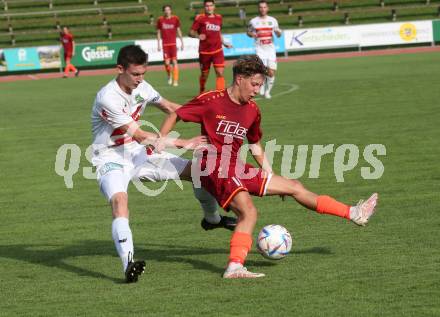 Fussball Unterliga West. Lienz gegen Woelfnitz  Lukas Schrott  (Lienz),  Nikolaos Legat   (Woelfnitz). Lienz am 26.8.2023.
Foto: Kuess
---
pressefotos, pressefotografie, kuess, qs, qspictures, sport, bild, bilder, bilddatenbank