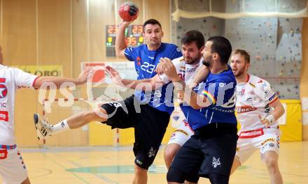 Handball BUndesliga. SC Ferlach gegen HC FIVERS WAT Margareten. Jure Kocbek, Adrian Milicevic  (SCF),   Thomas Seidl (Margareten). Ferlach, am 5.9.2023.
Foto: Kuess
---
pressefotos, pressefotografie, kuess, qs, qspictures, sport, bild, bilder, bilddatenbank