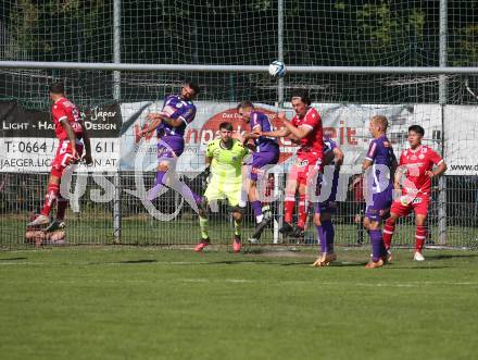 Fussball.  Testspiel. Austria Klagenfurt gegen GAK. Kosmas Gkezos, Phillip Menzel, Turgay Gemicibasi  (Klagenfurt), Yannick Oberleitner (GAK). Viktring, 8.9.2023.
Foto: Kuess
---
pressefotos, pressefotografie, kuess, qs, qspictures, sport, bild, bilder, bilddatenbank