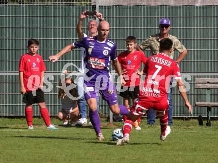 Fussball.  Testspiel. Austria Klagenfurt gegen GAK. Nicolas Wimmer (Klagenfurt), Atsushi Zaizen (GAK). Viktring, 8.9.2023.
Foto: Kuess
---
pressefotos, pressefotografie, kuess, qs, qspictures, sport, bild, bilder, bilddatenbank