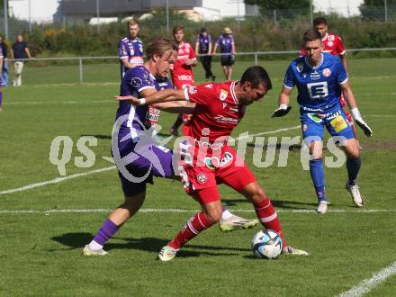 Fussball.  Testspiel. Austria Klagenfurt gegen GAK. Aaron Sky Schwarz (Klagenfurt), Felix Holzhacker (GAK). 
 Viktring, 8.9.2023.
Foto: Kuess
---
pressefotos, pressefotografie, kuess, qs, qspictures, sport, bild, bilder, bilddatenbank