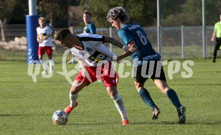 Fussball Kaerntner Liga. Kraig gegen Spittal.   Maximilian Felsberger (Kraig),   Igor Kondic (Spittal). Kraig, am 9.9.2023.
Foto: Kuess
---
pressefotos, pressefotografie, kuess, qs, qspictures, sport, bild, bilder, bilddatenbank