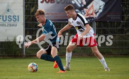 Fussball Kaerntner Liga. Kraig gegen Spittal.  Martin Franz Alexander Lamzari  (Kraig),  Fabian Hoi  (Spittal). Kraig, am 9.9.2023.
Foto: Kuess
---
pressefotos, pressefotografie, kuess, qs, qspictures, sport, bild, bilder, bilddatenbank